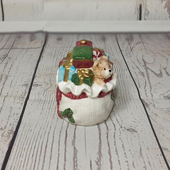 Fitz And Floyd 1996 OMNIBUS Ceramic Santa & Toy Sack Salt & Pepper Shaker Set - Picture 9 of 14